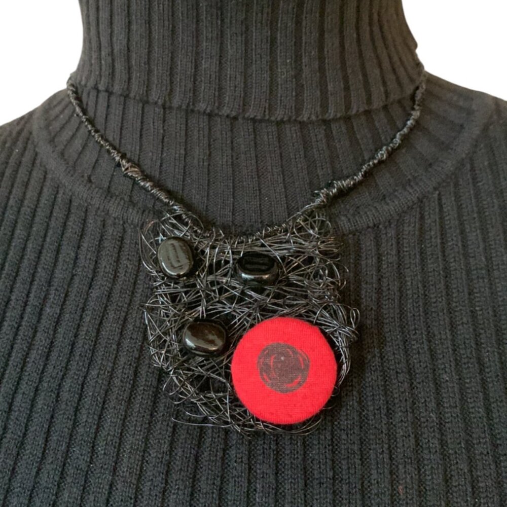 CREATION Black Wire Art Necklace with Red Fabric Accent & Black Beads